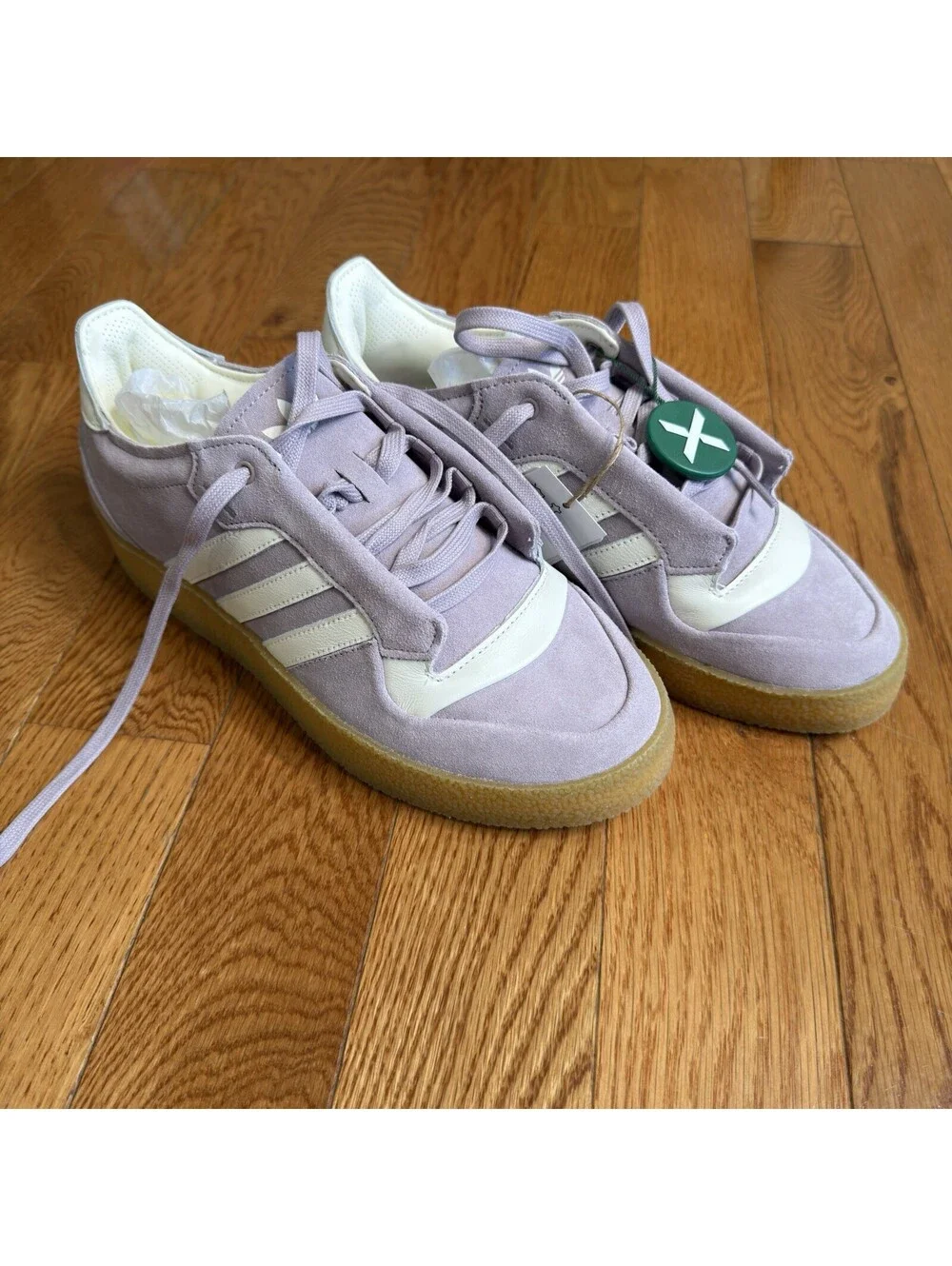 Size 9.5 Men’s, 10.5 Women’s Rivalry Crepe Mens Lifestyle Shoes (Purple/White).